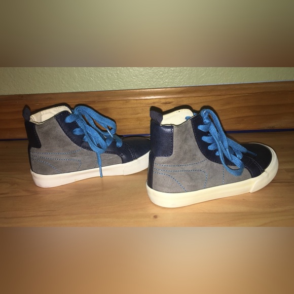 Kids GAP Blue High Top Sneakers 9 - Picture 2 of 12